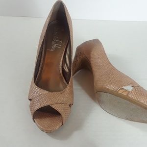Sam & Libby Peep Toe Beige Heels Size 11